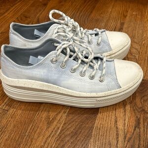 Converse platform sneakers women’s size 9